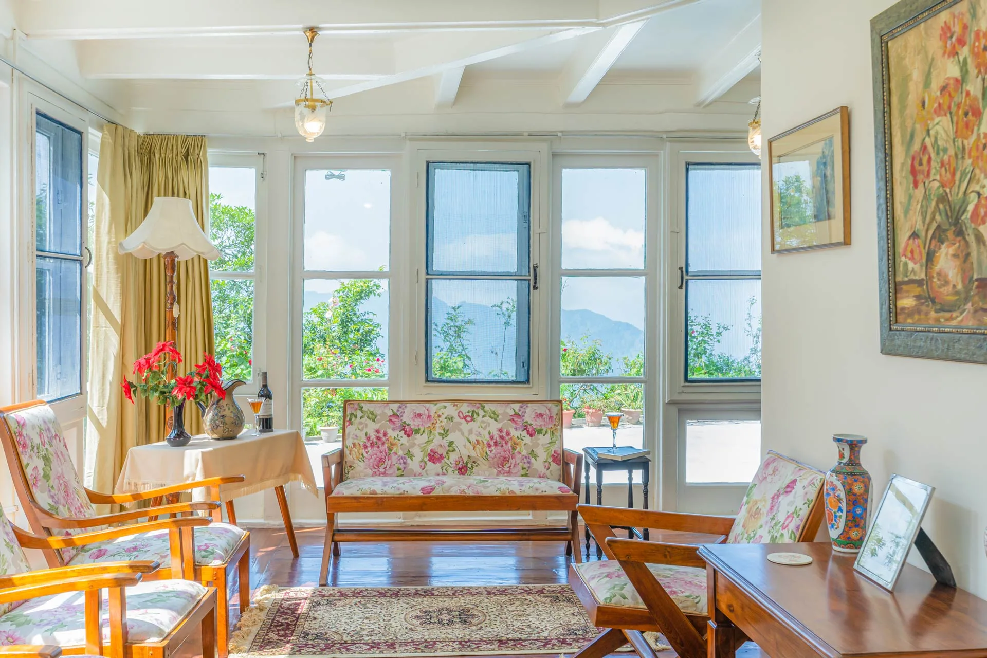 Rose Cottage, Shimla - Glass Room