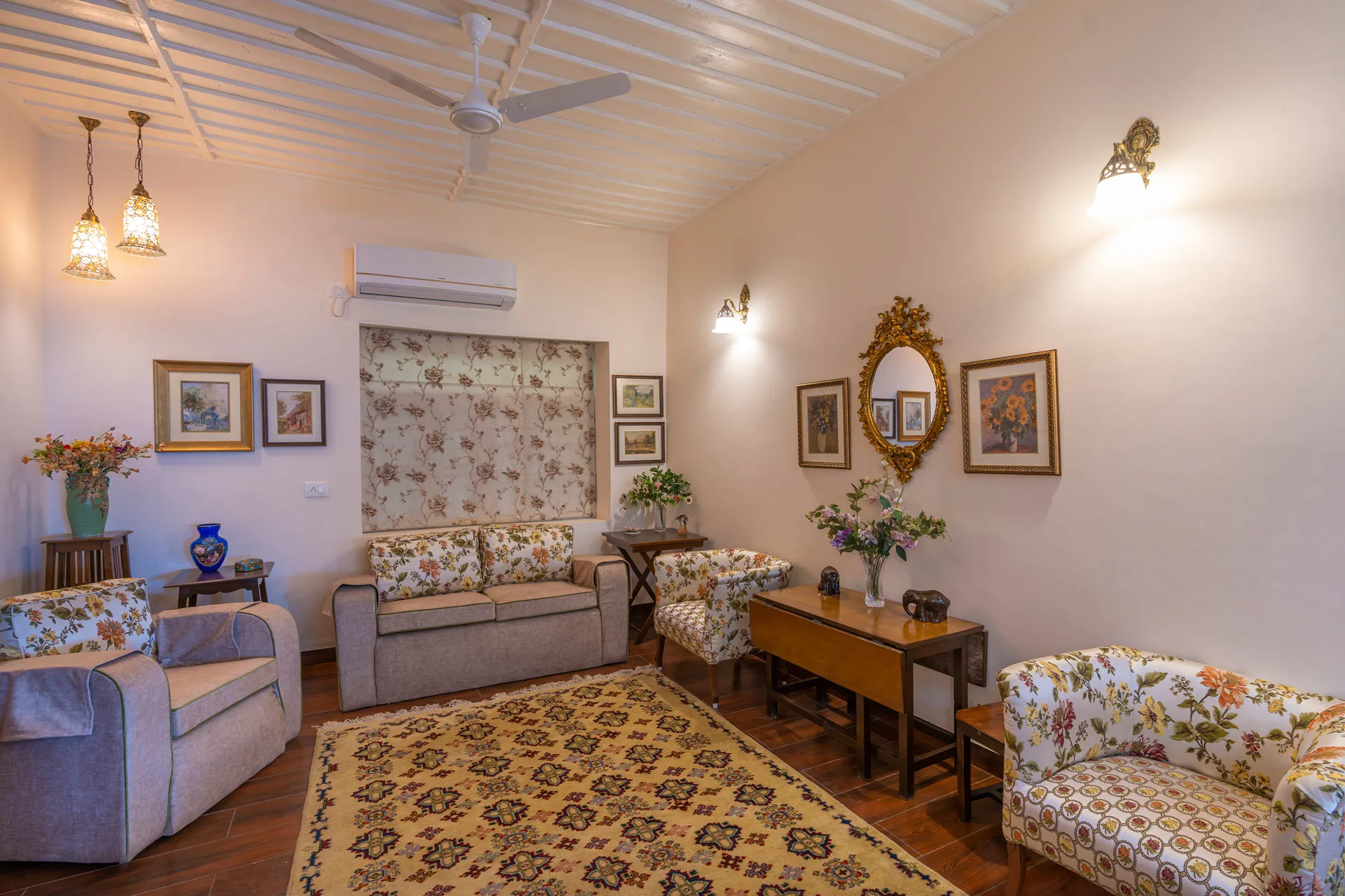 Springfield, Kasauli - Drawing Room